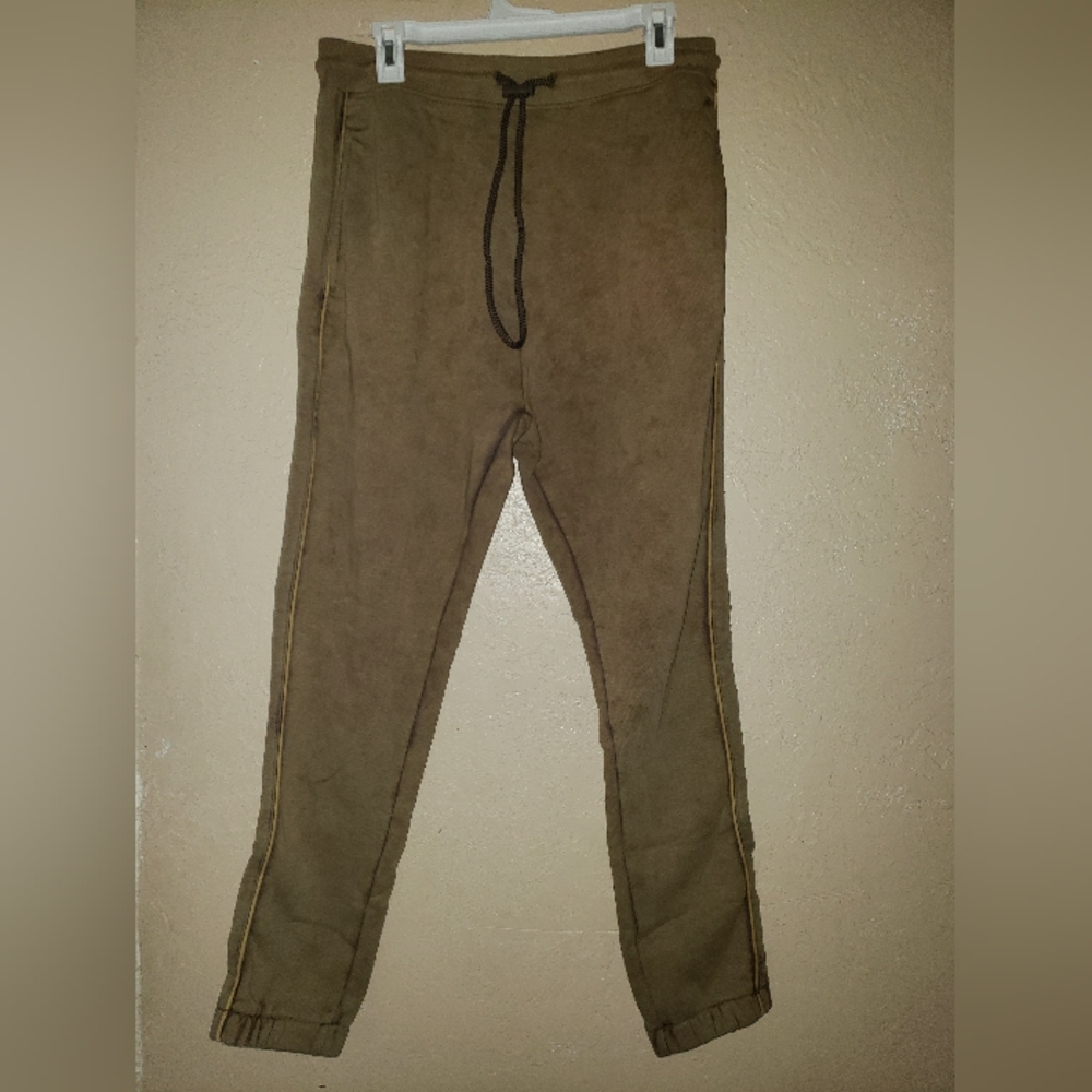 Alphalete Mens Jogger